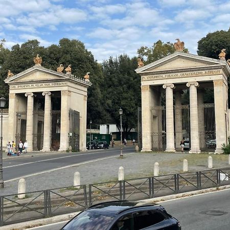Center House Colosseo Рим Экстерьер фото
